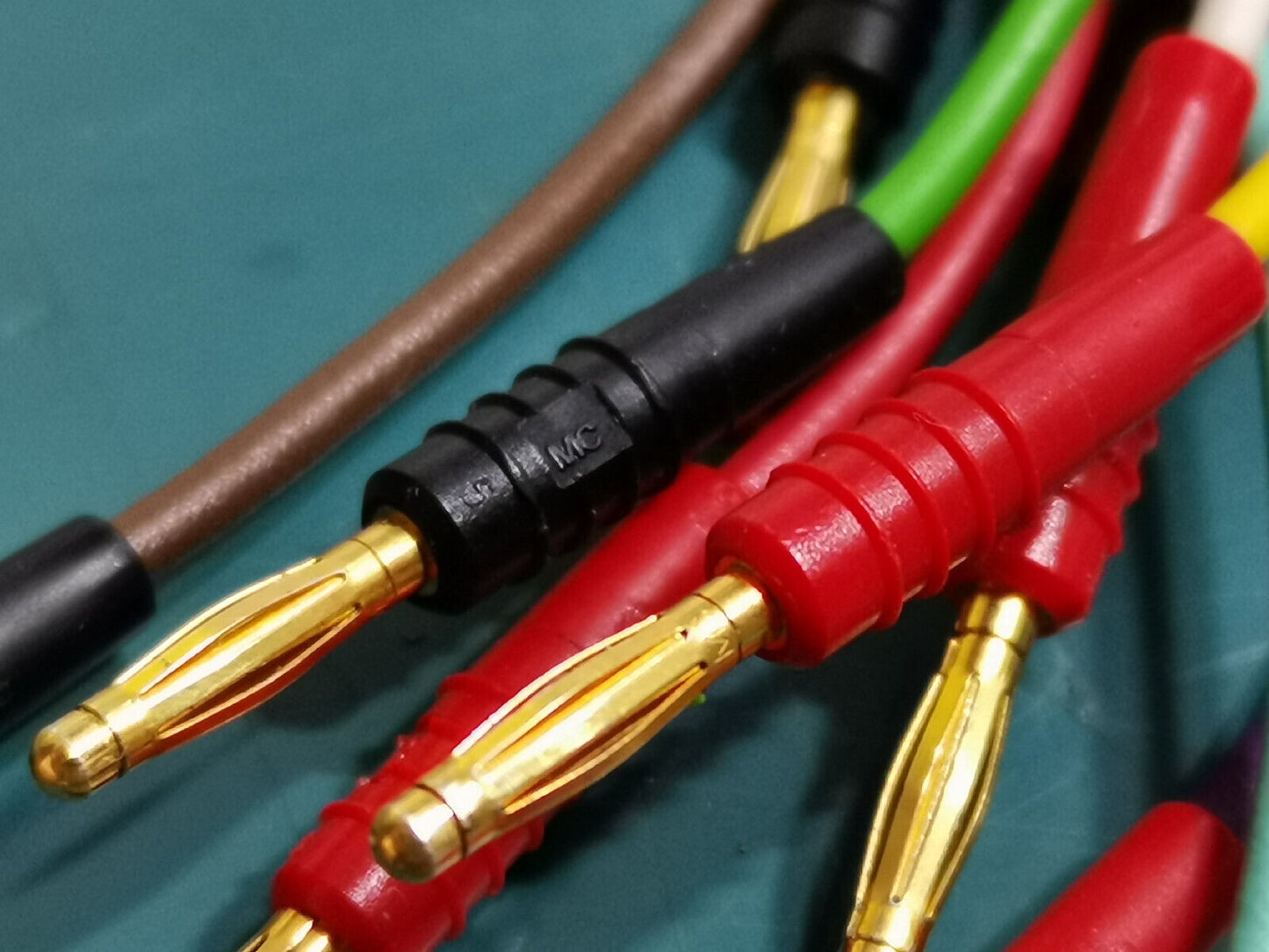 MC Micro Banana Connectors 12pcs 35cm 3mm