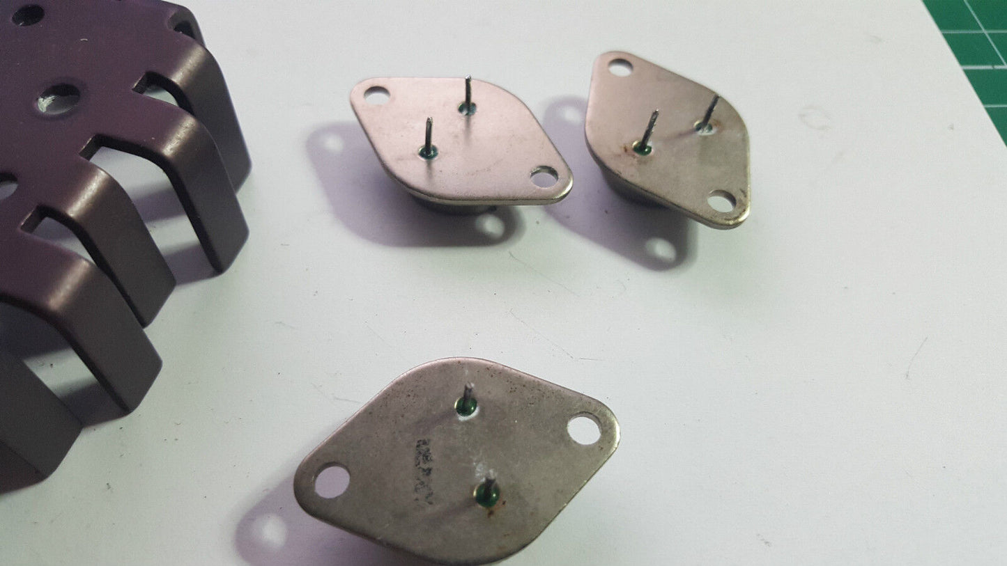 3pcs LAS1505 5V Positive Voltage Regulator 1.5 Amps  Ex MOD