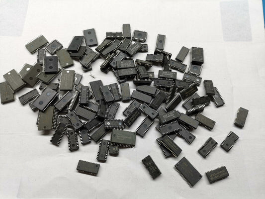 Various RAM IC From Electronic Test Gear M5M51008 HM514400 MT4C4001 TMS44400