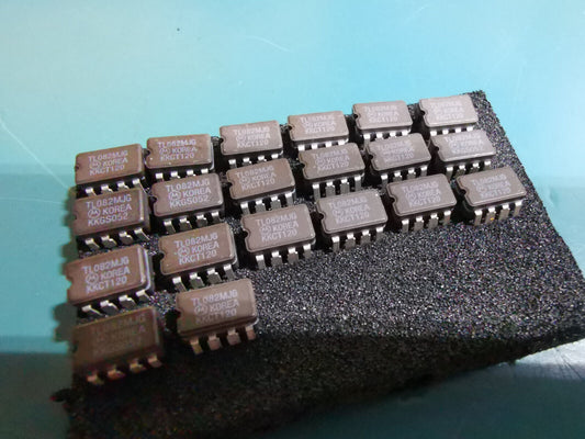 18pcs Military Grade TL082 Dual J-FET Operational Amplifier TL082MJG