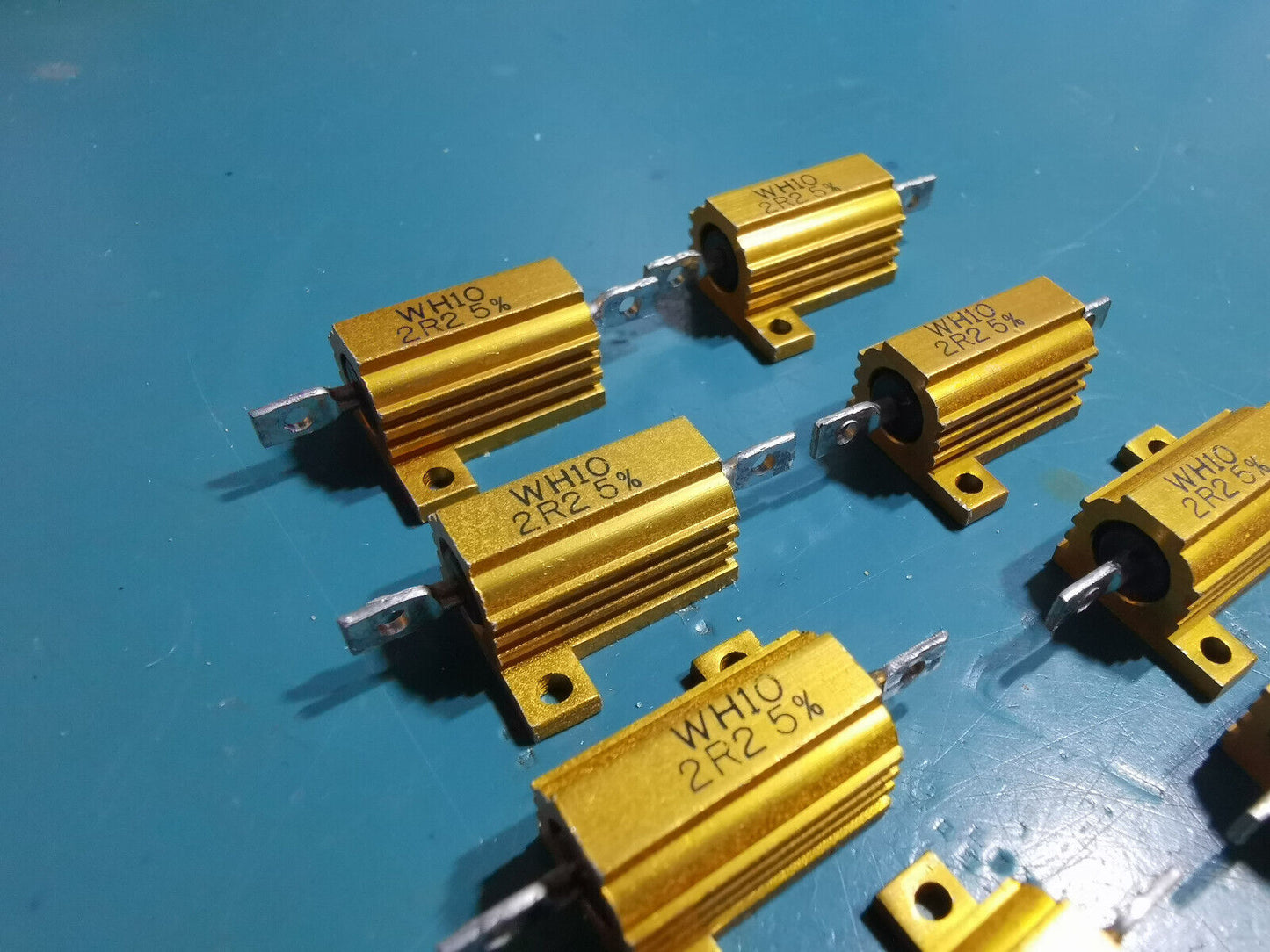 10PCS  WH10 2R2 5% 10W Resistor  Welwyn