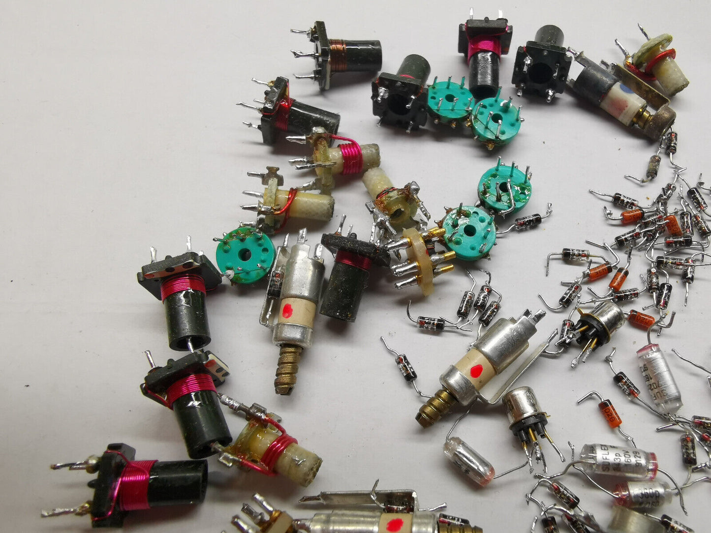 Joblot Of Various HP Agilent Test Gear Diodes And RF Parts