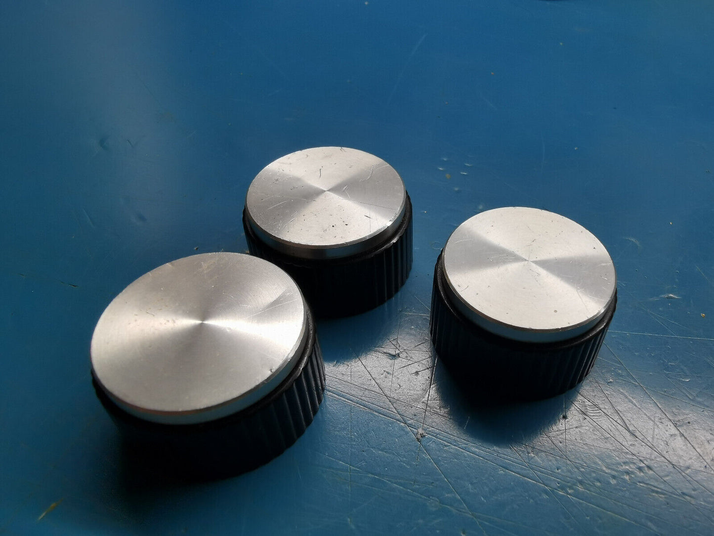 3pcs of Bulgin Plastic / Aluminium Top Potentiometer / capacitor Knob