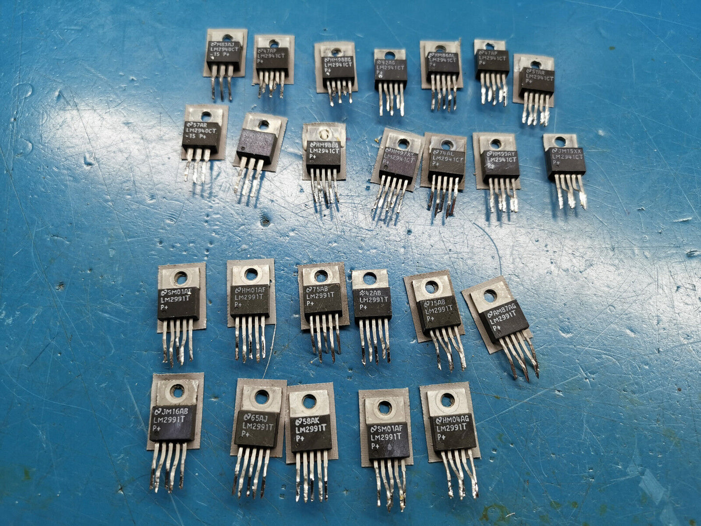 25 Genuien LM2991 And LM2941 Posative And Negative Voltage Regulator