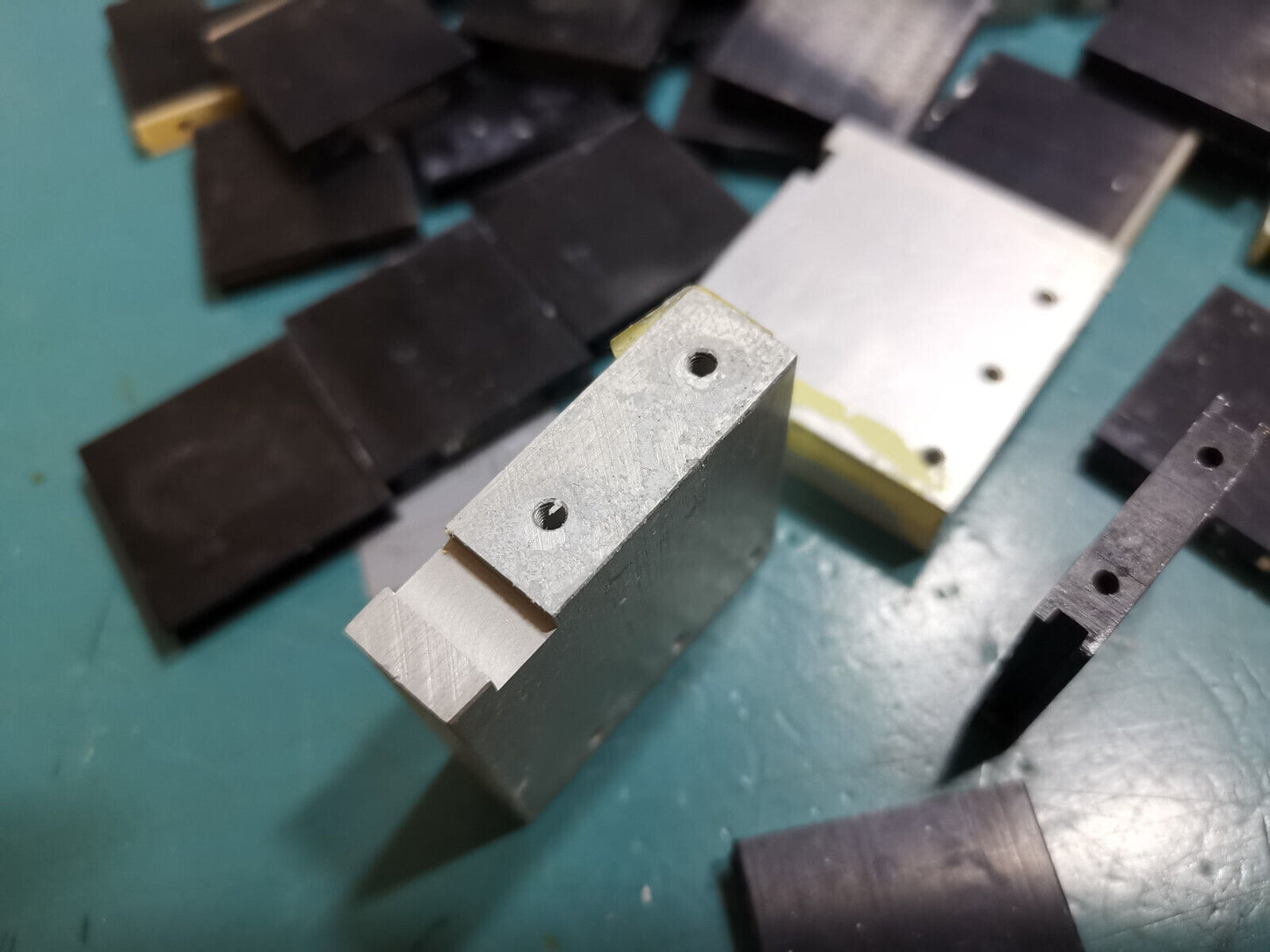 PCB Mount Transistor Heat Sink For Heat Transfer To Chassis