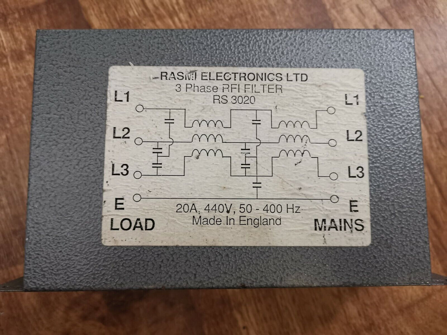 Power Line RFI 3 Phase 20A 440V AC 50Hz To 400Hz  RS3020