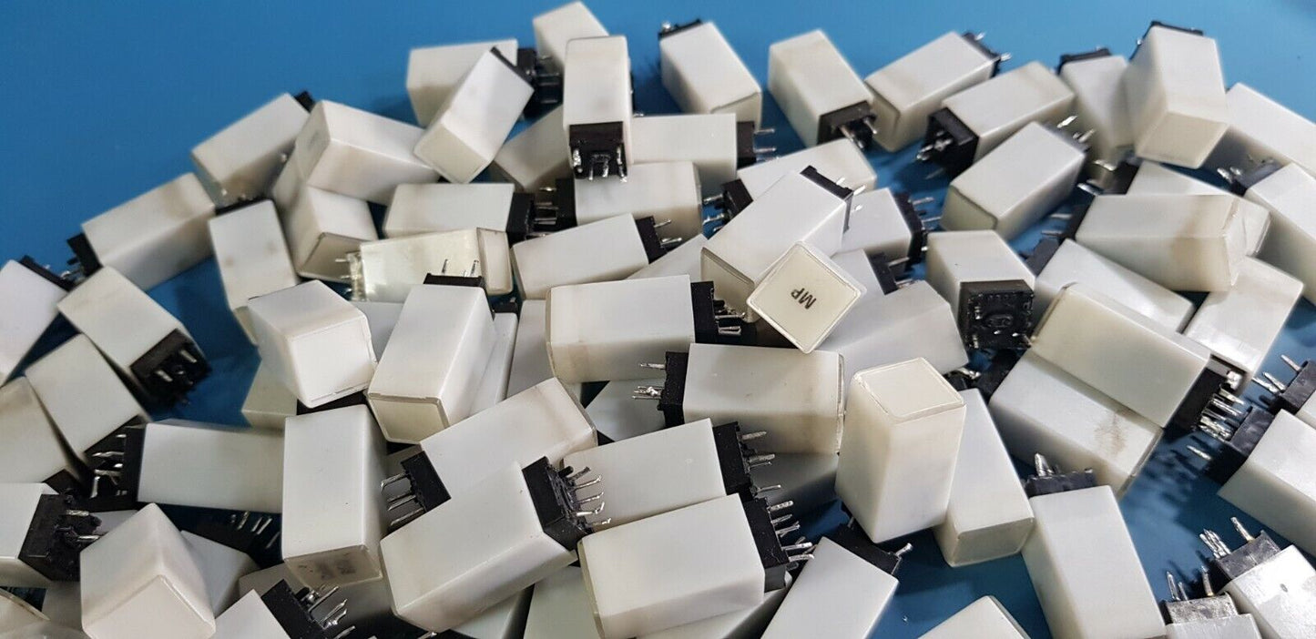 5pcs  Push Button Switche Illuminated Yellow EAO Momentary 97-320c