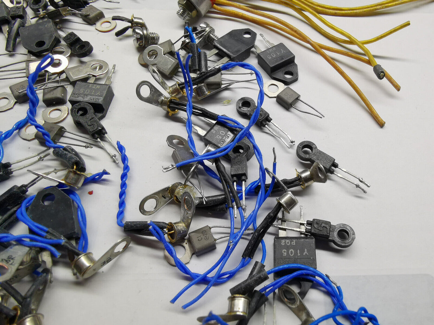 Joblot Of Heatsink Temperature Sensor For Electronic Projects