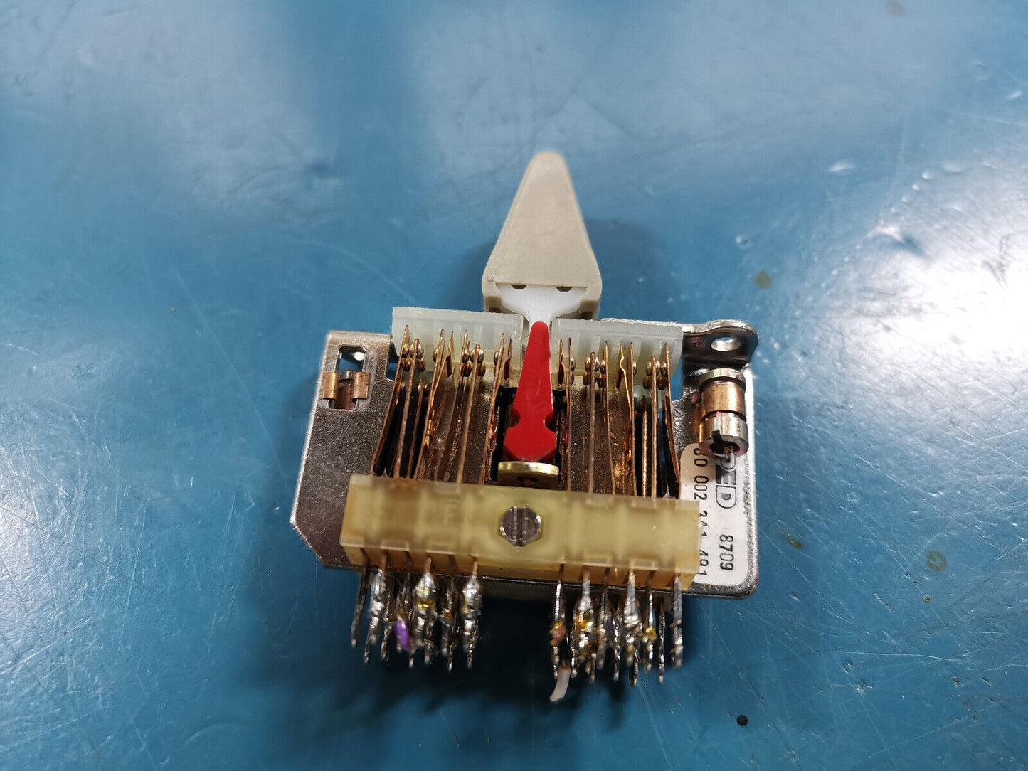 PED Series 80 Miniature lever Switche 4 x DPDT