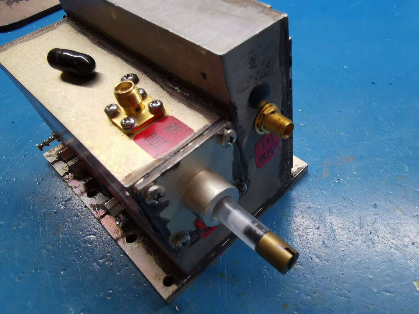 1.9GHz Cavity Oscillator Module From UK Military Hanger 1900MHz Oscillator