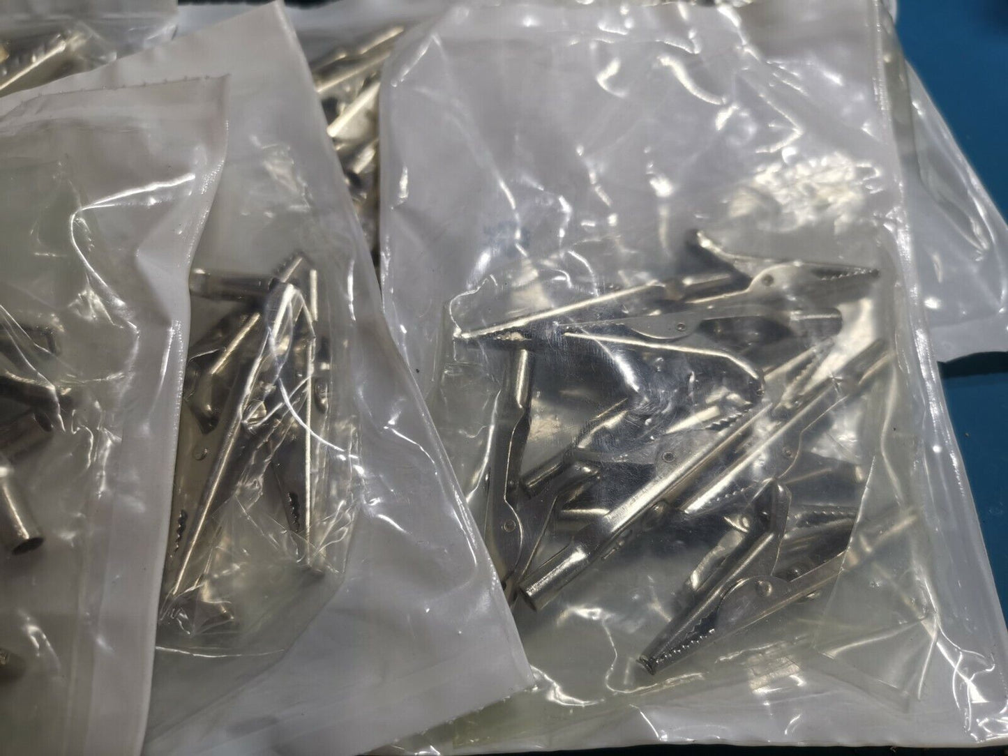 10pcs Deltron Test Lead Alligator Clips  Farnell Stock
