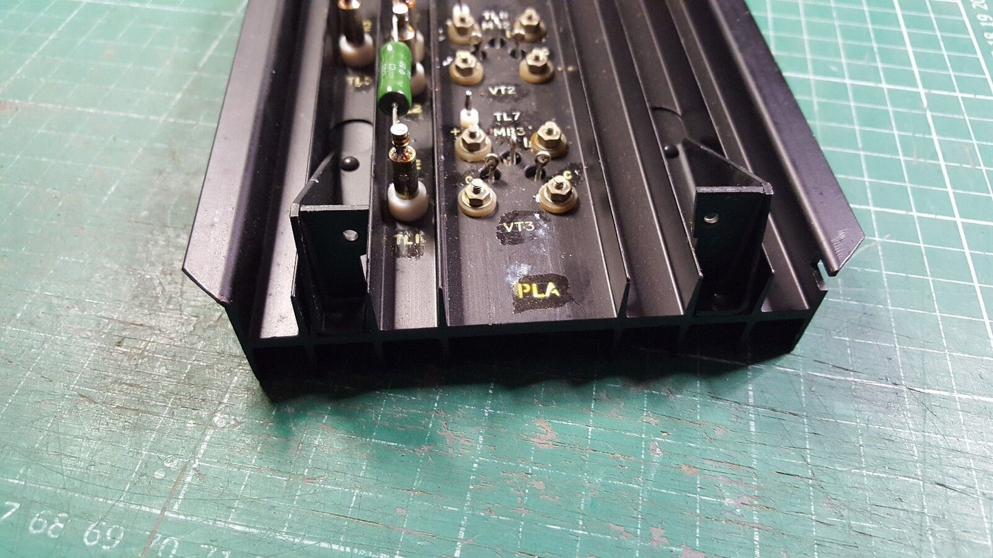 CV733 100W NPN Power Transistor Aluminium Heatsink  TO-53  EX MOD