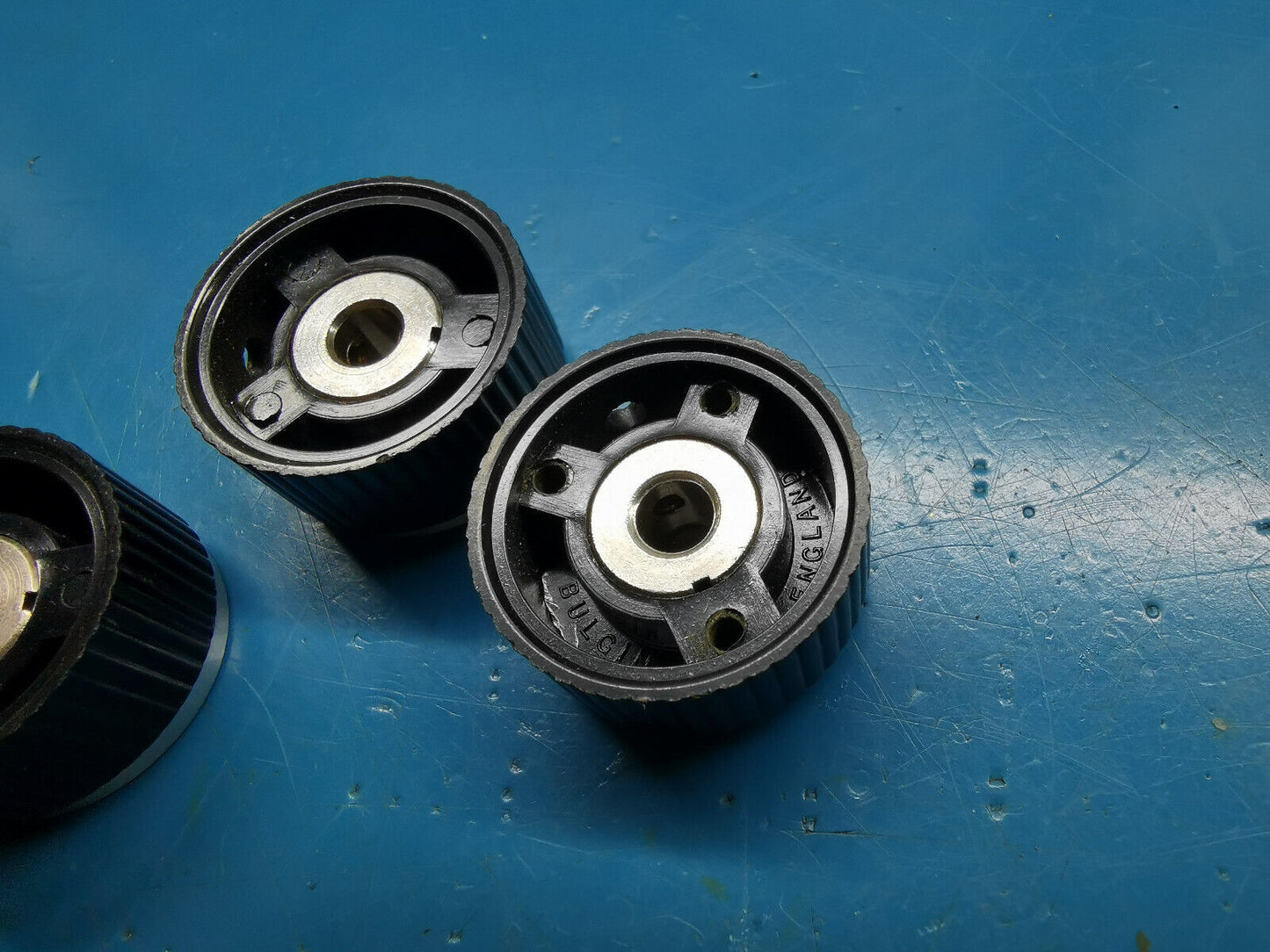 3pcs of Bulgin Plastic / Aluminium Top Potentiometer / capacitor Knob