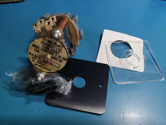 Rotary Switch With Knob 15A 660VAC  Disconnector A154Q