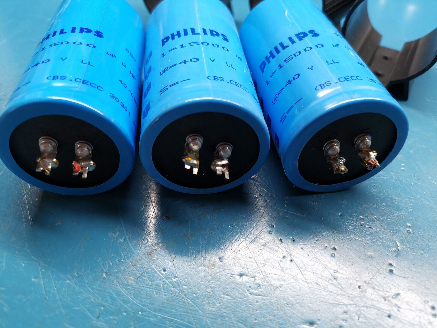 3pcs Philips 15000uF 40v Capacitor With Mounting Clips