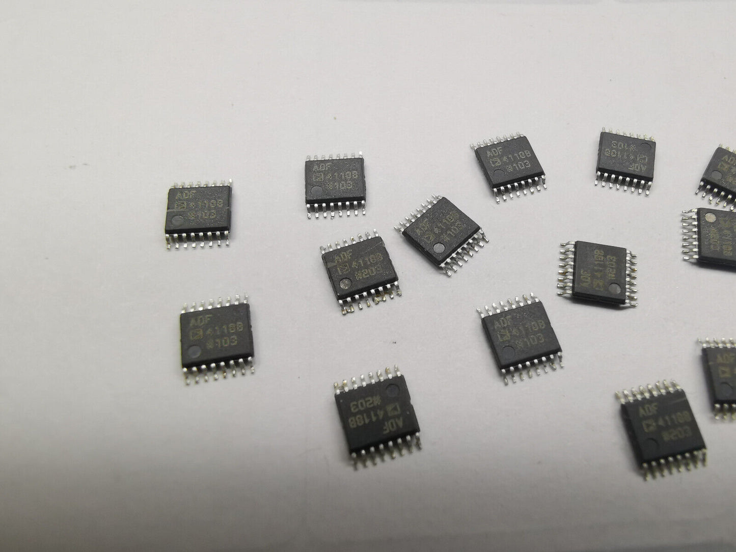 14PCS Genuine ADF4118B RF PLL Frequency Synthesizer From Military Equipment SMD