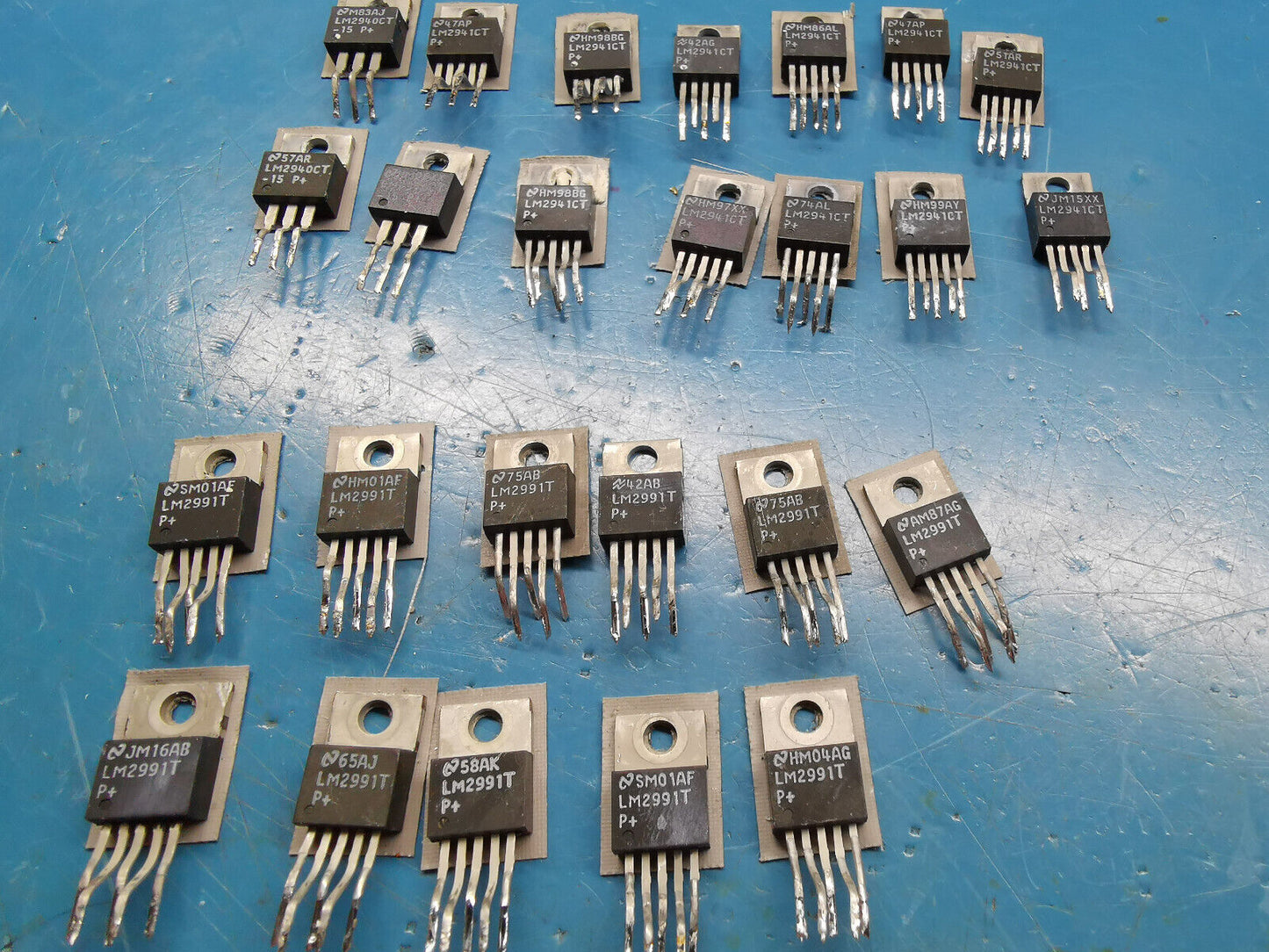 25 Genuien LM2991 And LM2941 Posative And Negative Voltage Regulator