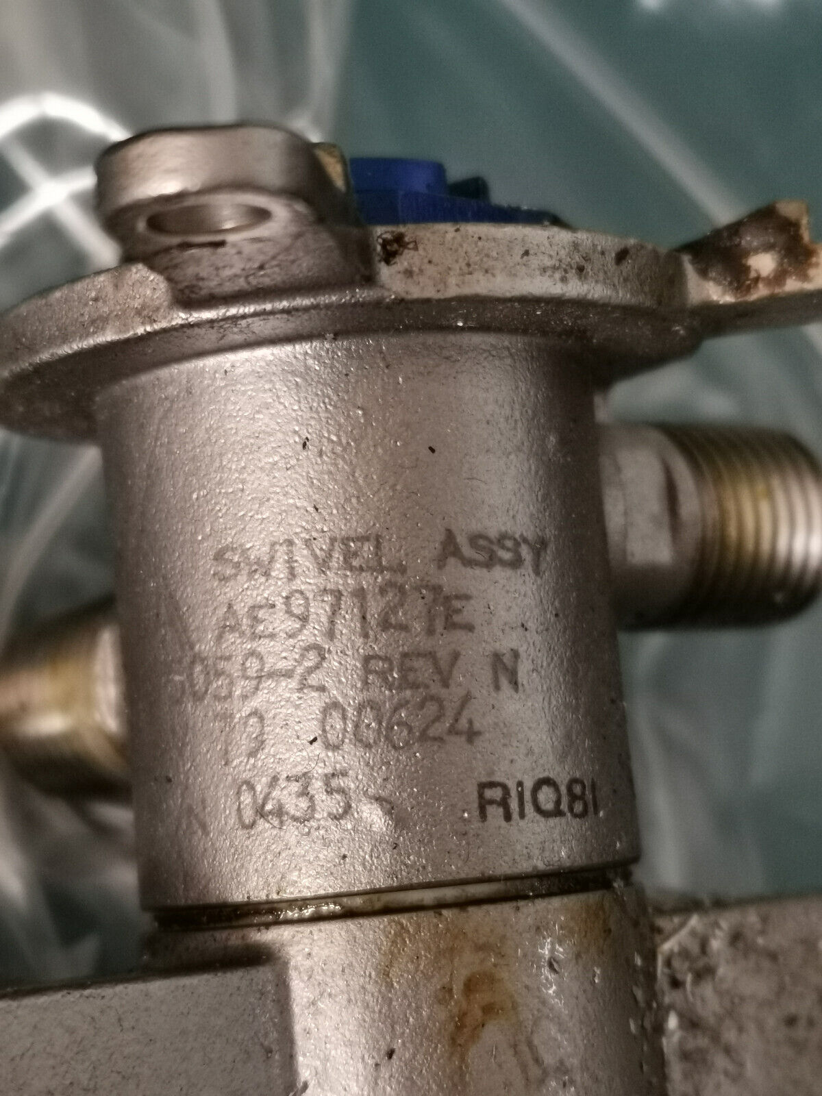 Hydraulic Swivel Joint From Military Equipment  Swivel Hydraulics Joint
