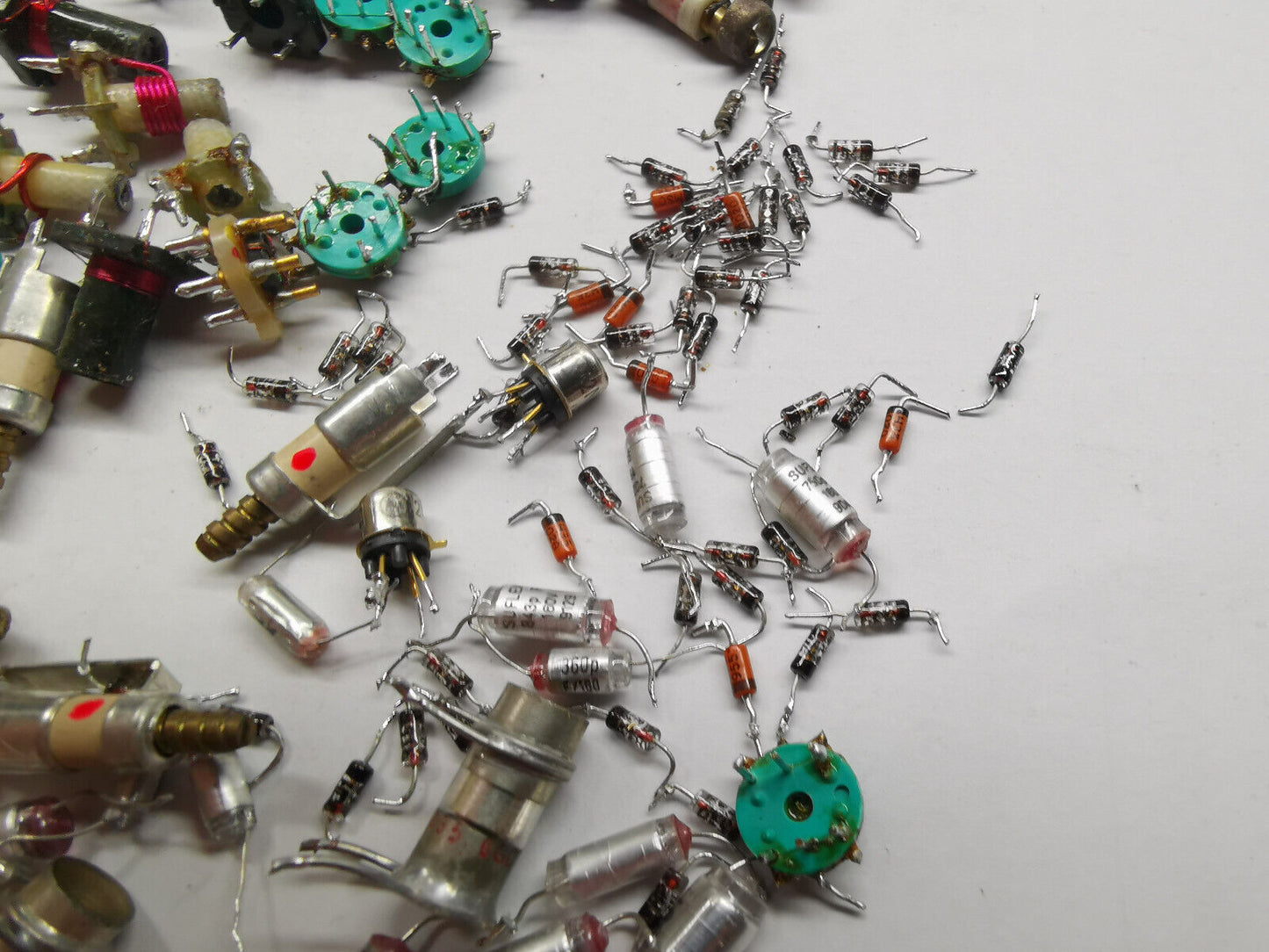 Joblot Of Various HP Agilent Test Gear Diodes And RF Parts