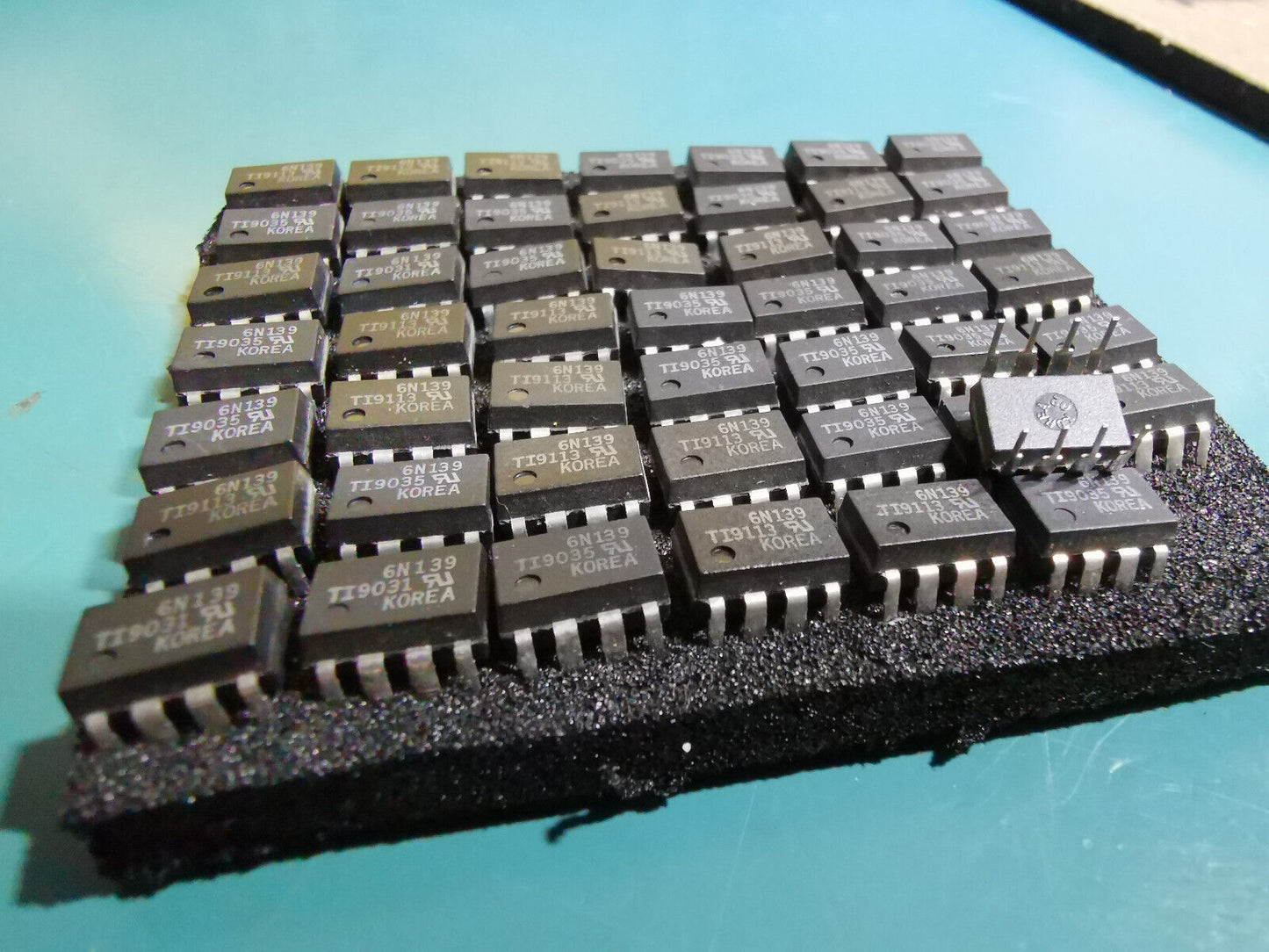 49pcs Genuine TI6N139 High Speed Opto coupler 100k Baud From UK MOD