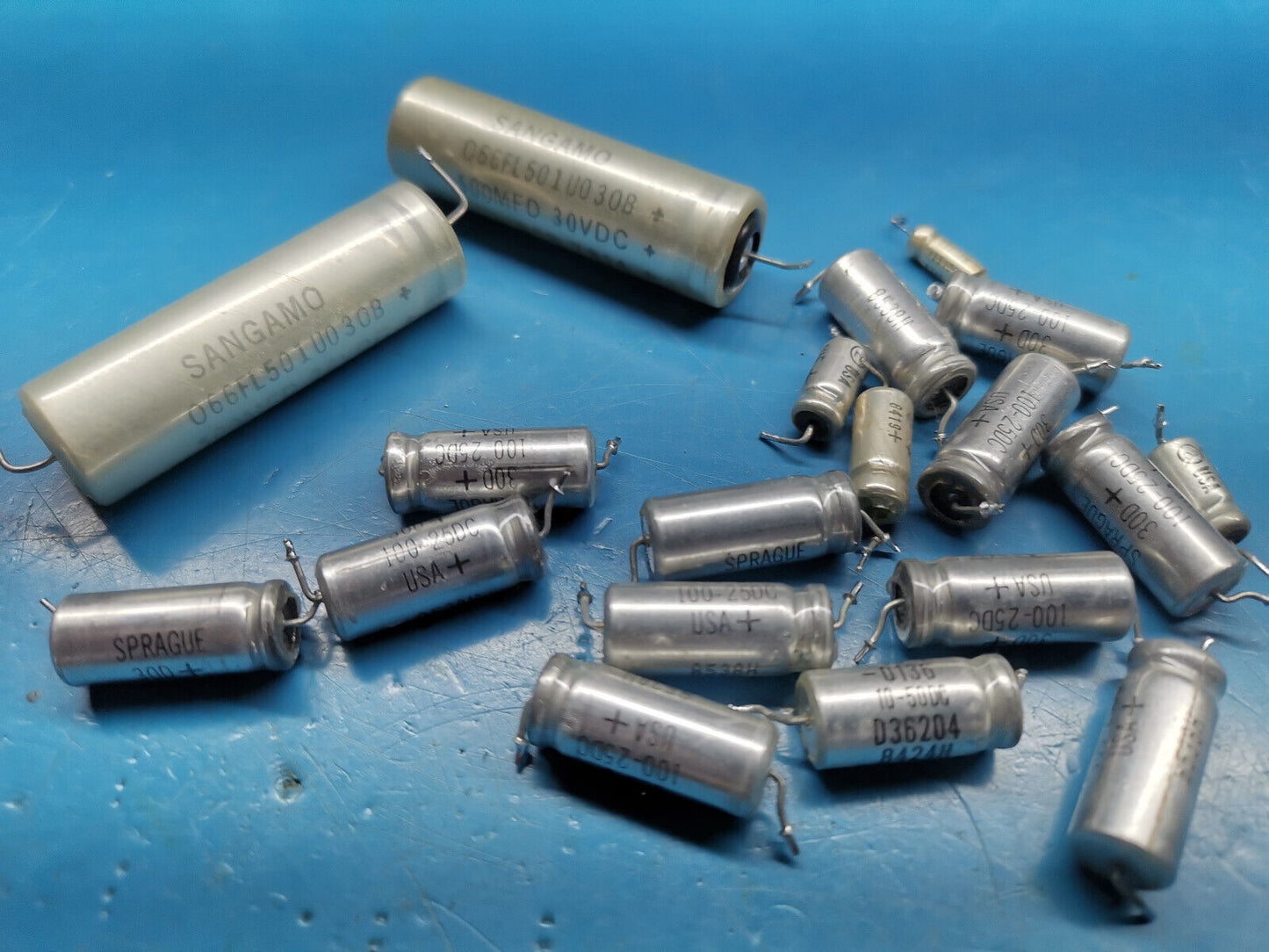 Sprague And Other Aluminium Capacitor