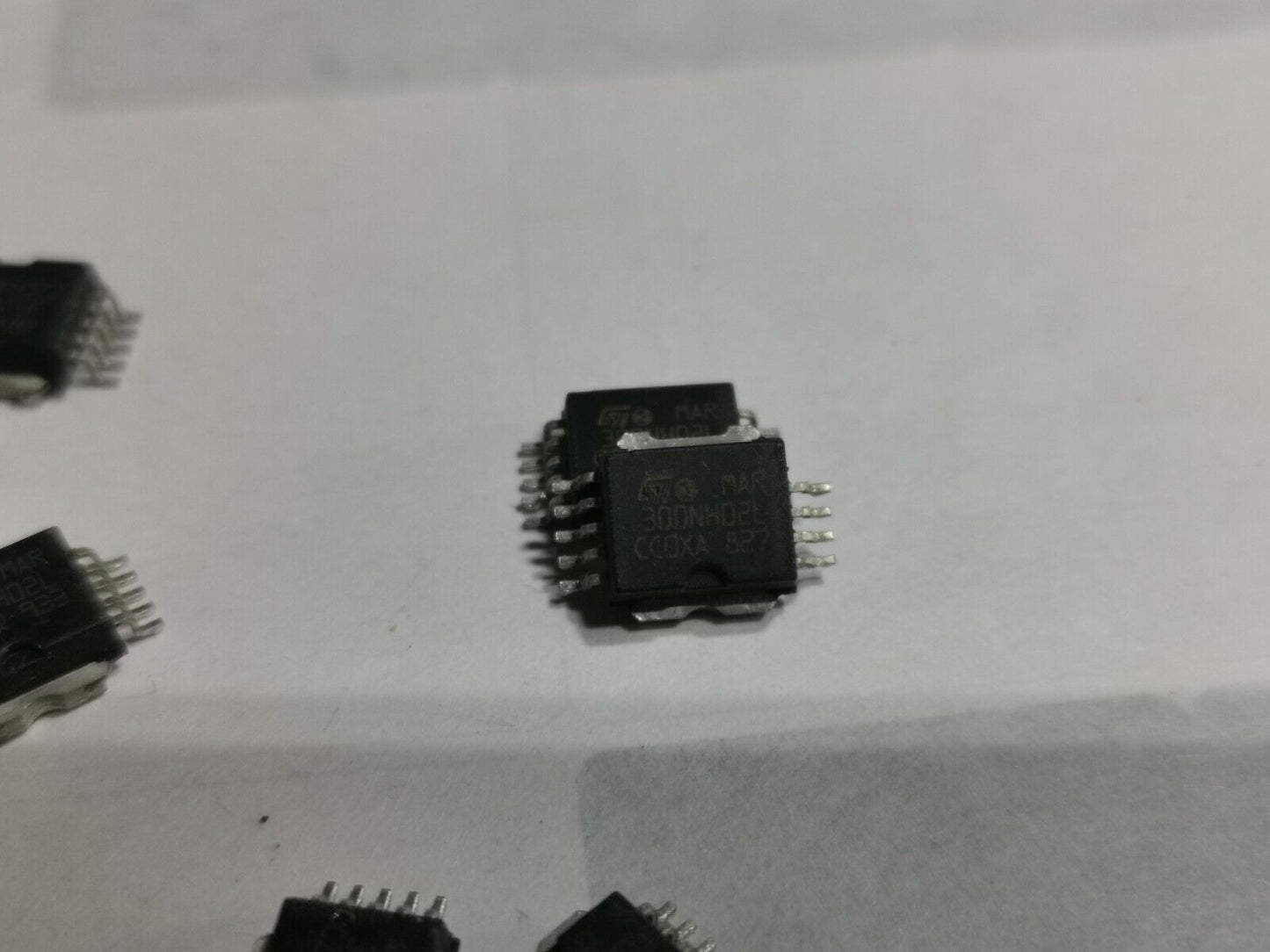 21pcs MAR300NH02L N Channel Power MOSFET 24V 0.8mΩ  280A SO-10